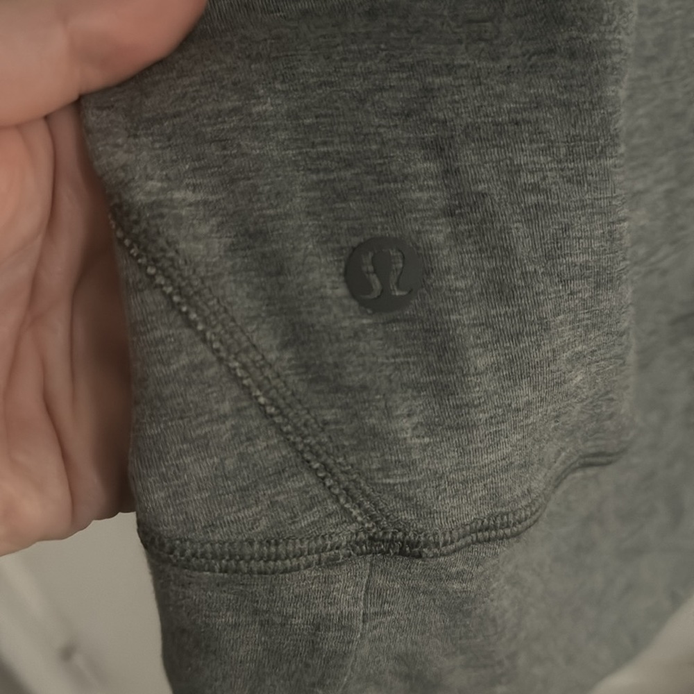 Lululemon Time Out Crew *Reversible - Picture 3 of 7